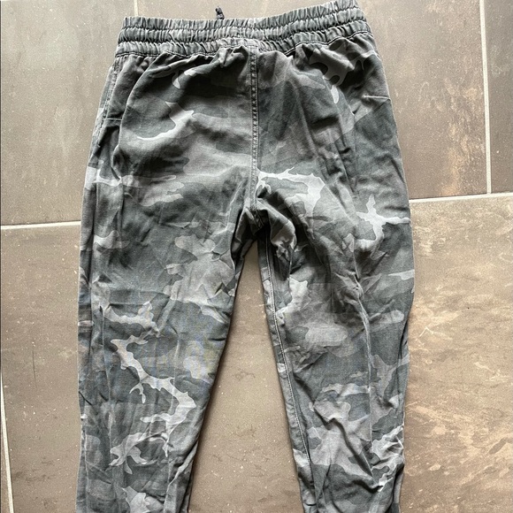 TNA pants - Picture 3 of 3